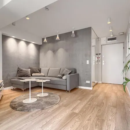 Апартаменти Munn 6 *